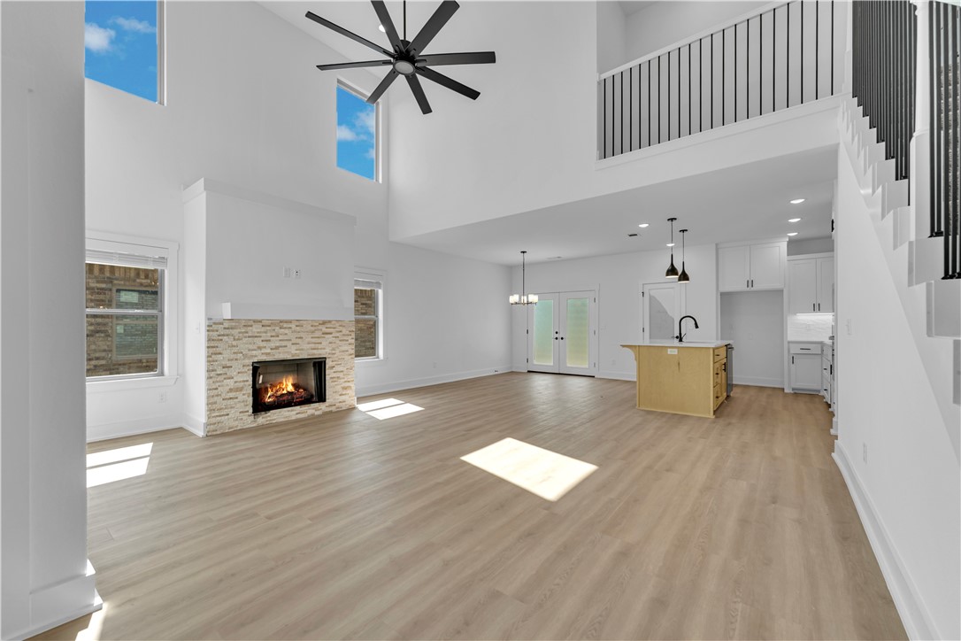 WALNUT GROVE SUB PH 1-BENTONVILLE - Residential