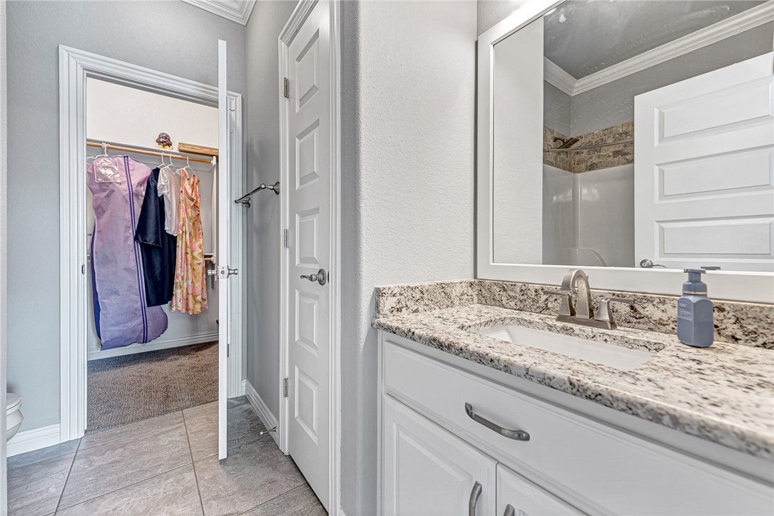 Oak Tree Centerton - Residential