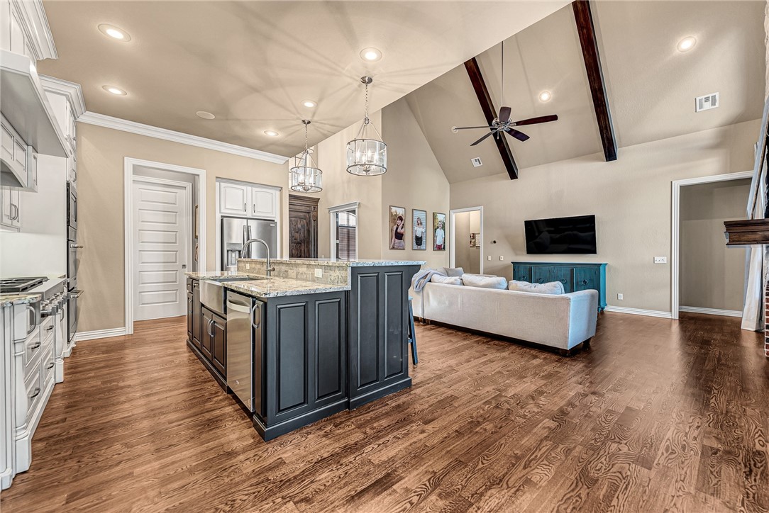 Oak Tree Centerton - Residential