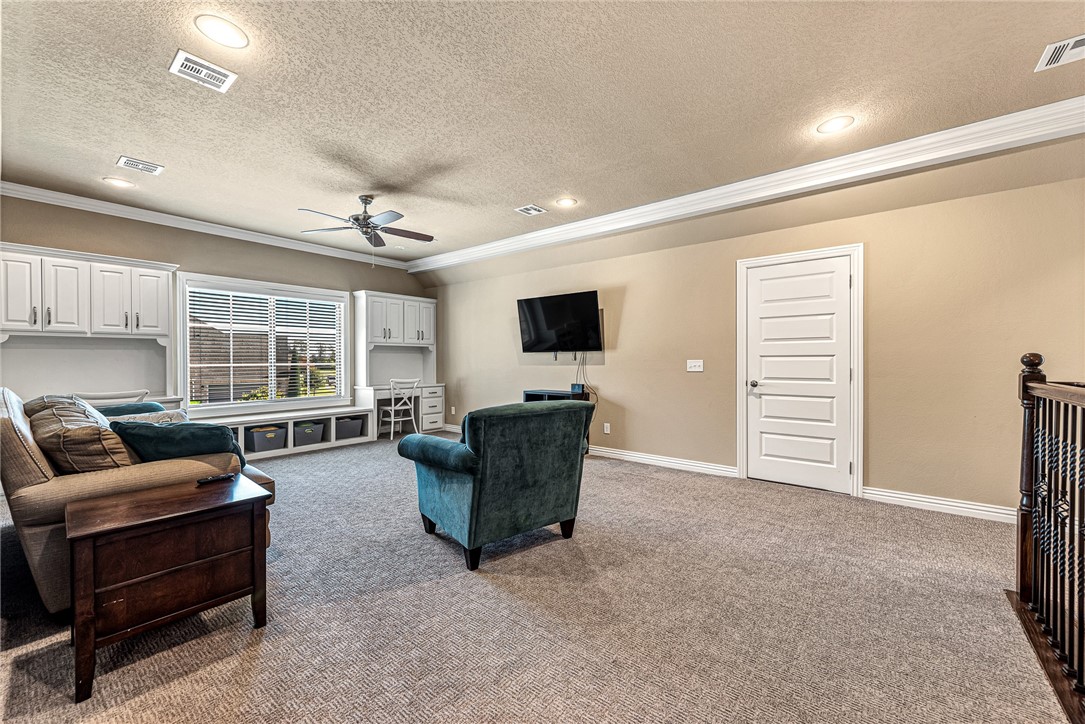 Oak Tree Centerton - Residential