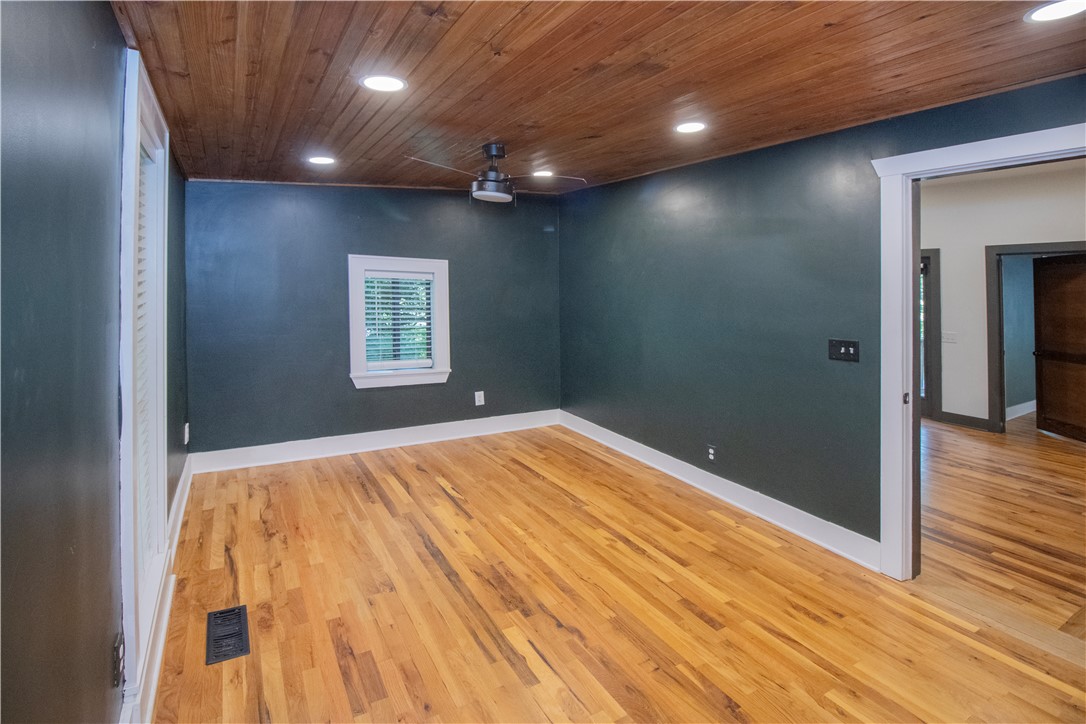 Hendrys Add - Residential