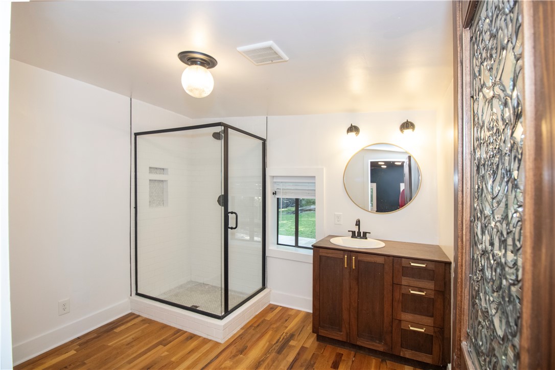 Hendrys Add - Residential