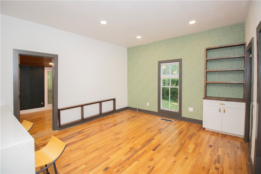 Hendrys Add - Residential