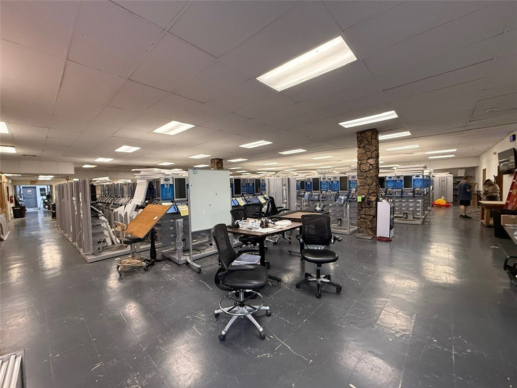 Dogwood Estates Gravette - Commercial Lease