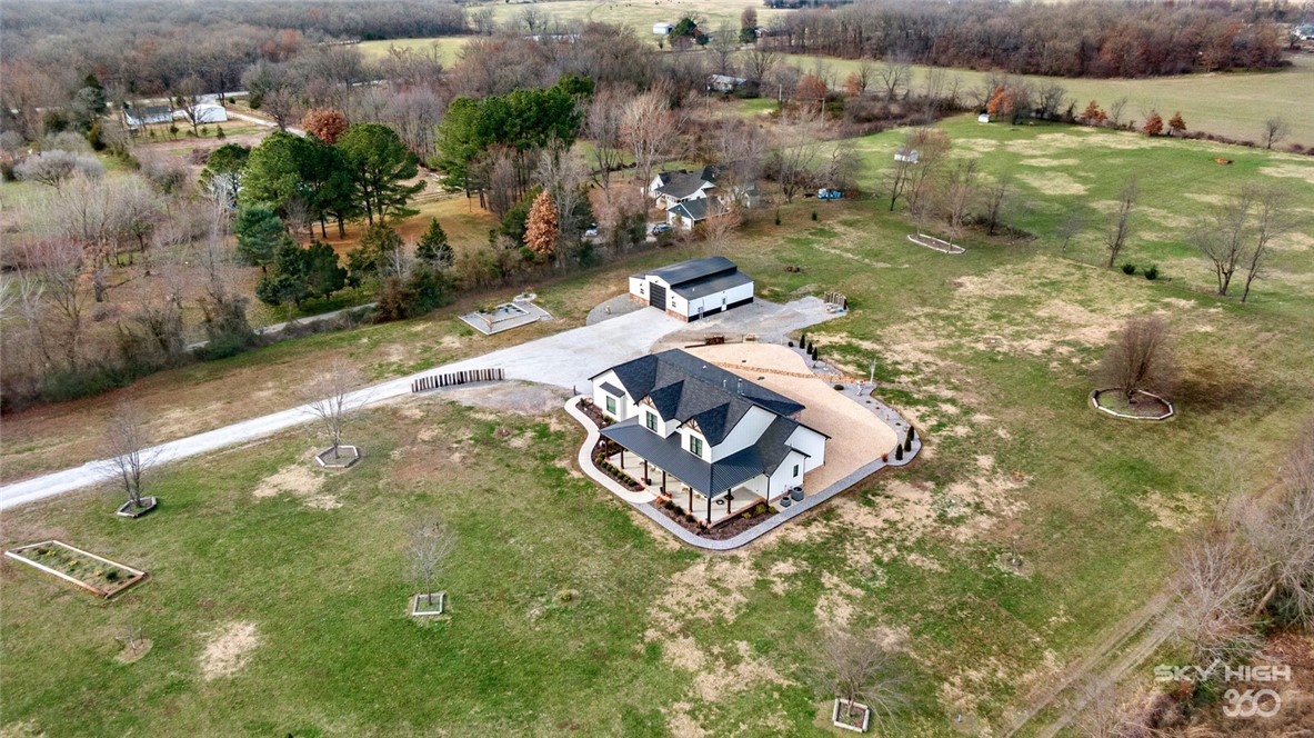 01-19-32 Centerton Rural - Residential