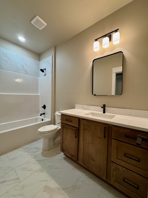 Kenwood - Residential Lease