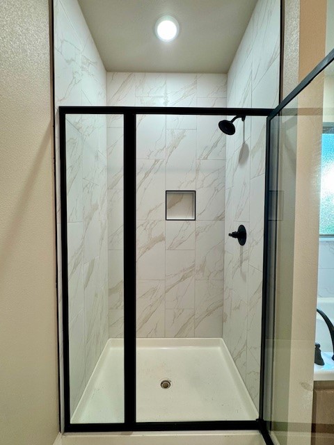 Kenwood - Residential Lease