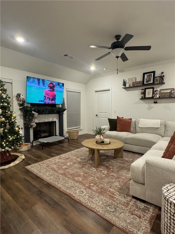 The Grove at Engle's Mill, Phase 1 - Residential Lease