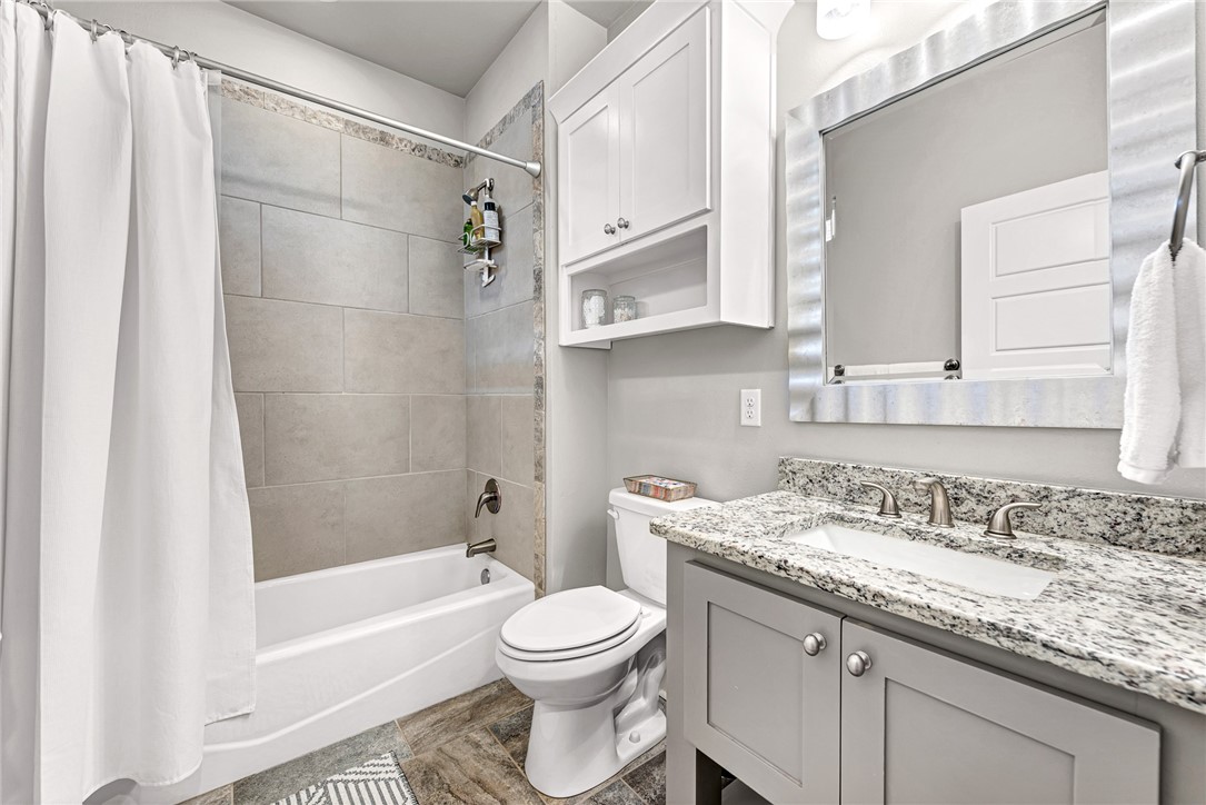 Hyde Park Cave Spgs - Residential