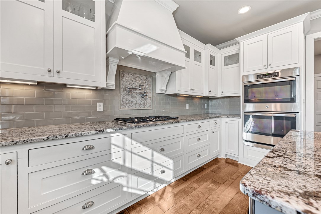 Hyde Park Cave Spgs - Residential