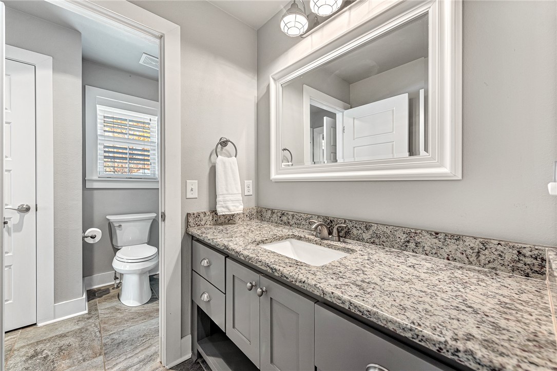 Hyde Park Cave Spgs - Residential