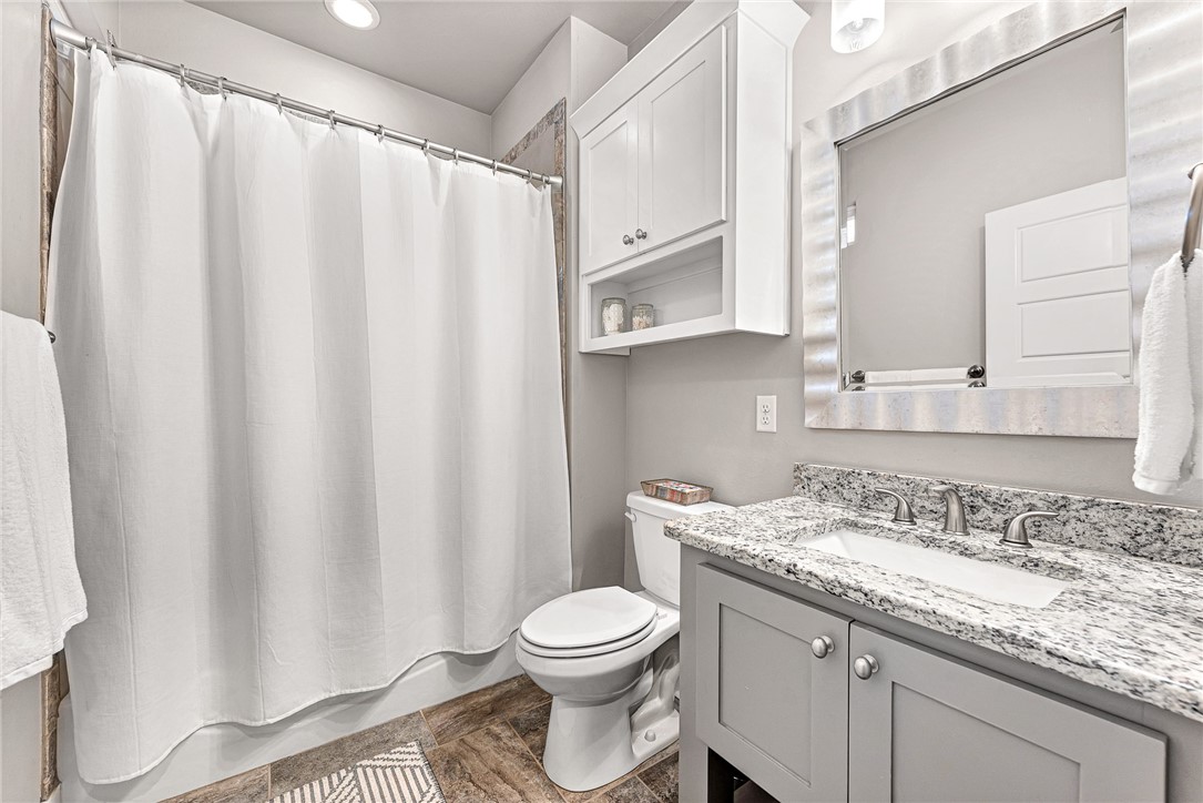 Hyde Park Cave Spgs - Residential