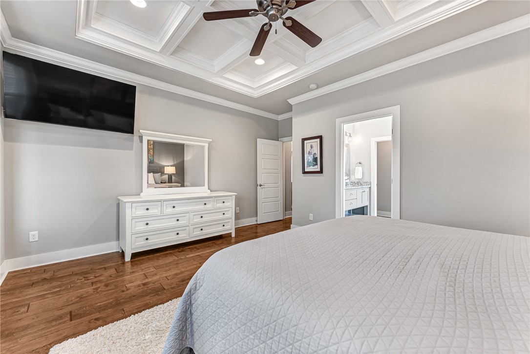 Hyde Park Cave Spgs - Residential