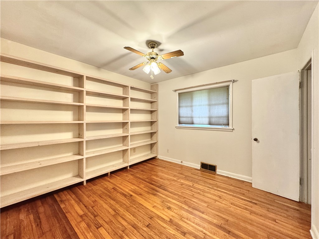 Fayetteville Outlots - Residential Lease