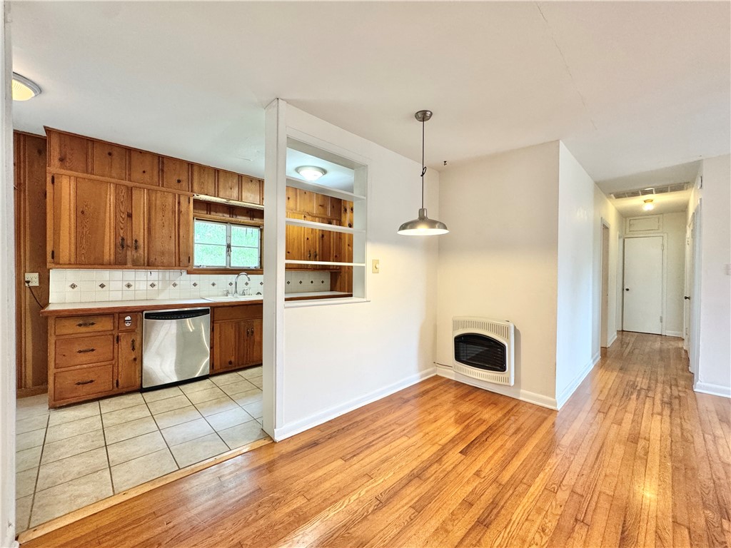 Fayetteville Outlots - Residential Lease