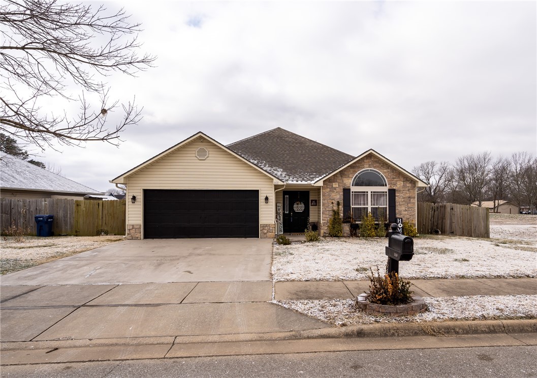 Adorable 3 bed 2 bath home on a cul-de-sac. New wood look ceramic tile, carpet, some new paint, light fixtures, hardware & stained cabinets in 2020. New dishwasher in 2018. Itās an all electric house except for the gas log in the living room. Has cathedral & trey ceilings, gutters, pantry, recessed lighting in living room, open floor plan, partial covered patio & more! This is a must see to appreciate & wonāt last long!