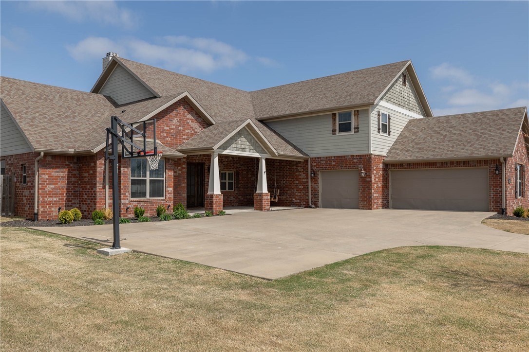 Waterford Estates At Hissom Ranch - Residential