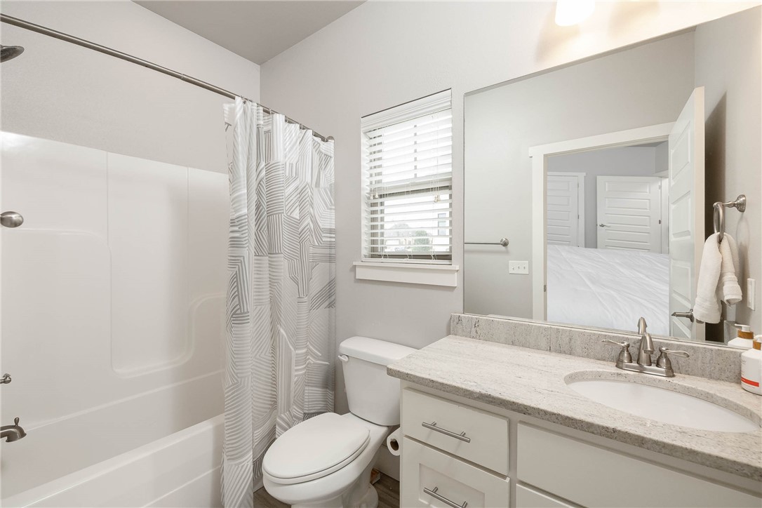 Waterford Estates At Hissom Ranch - Residential