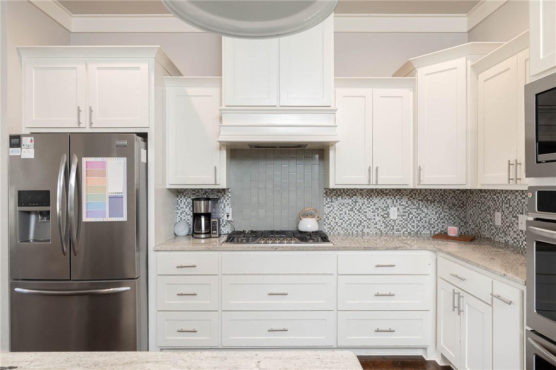 Waterford Estates At Hissom Ranch - Residential