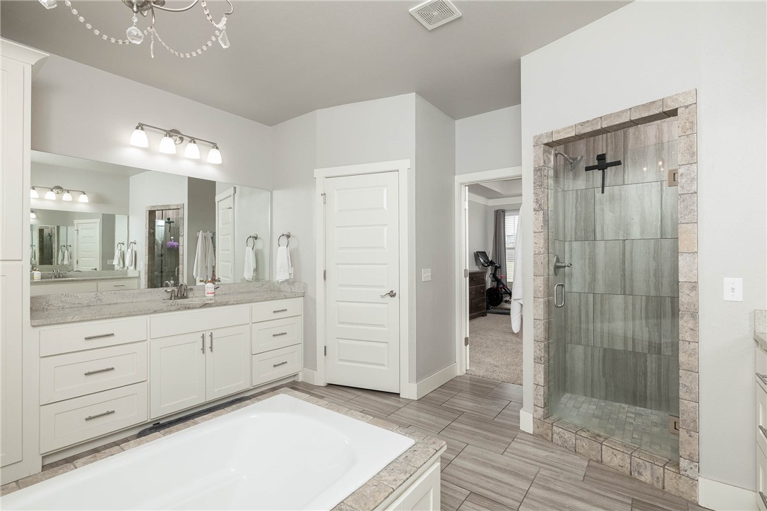 Waterford Estates At Hissom Ranch - Residential