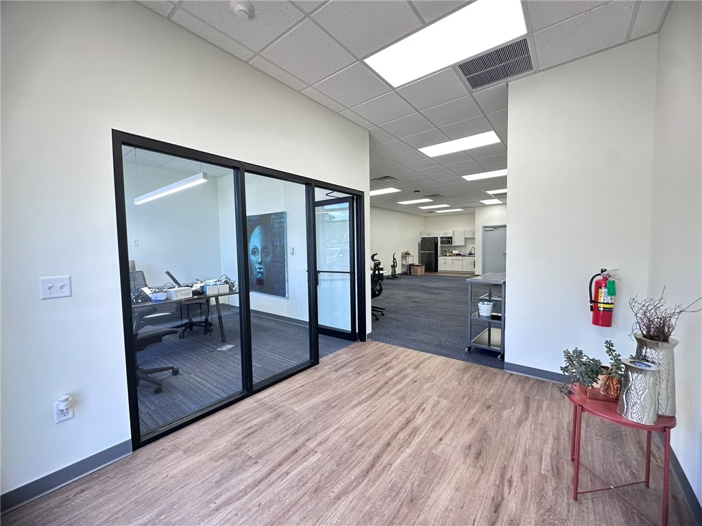 Metro Park South Rogers - Commercial Lease