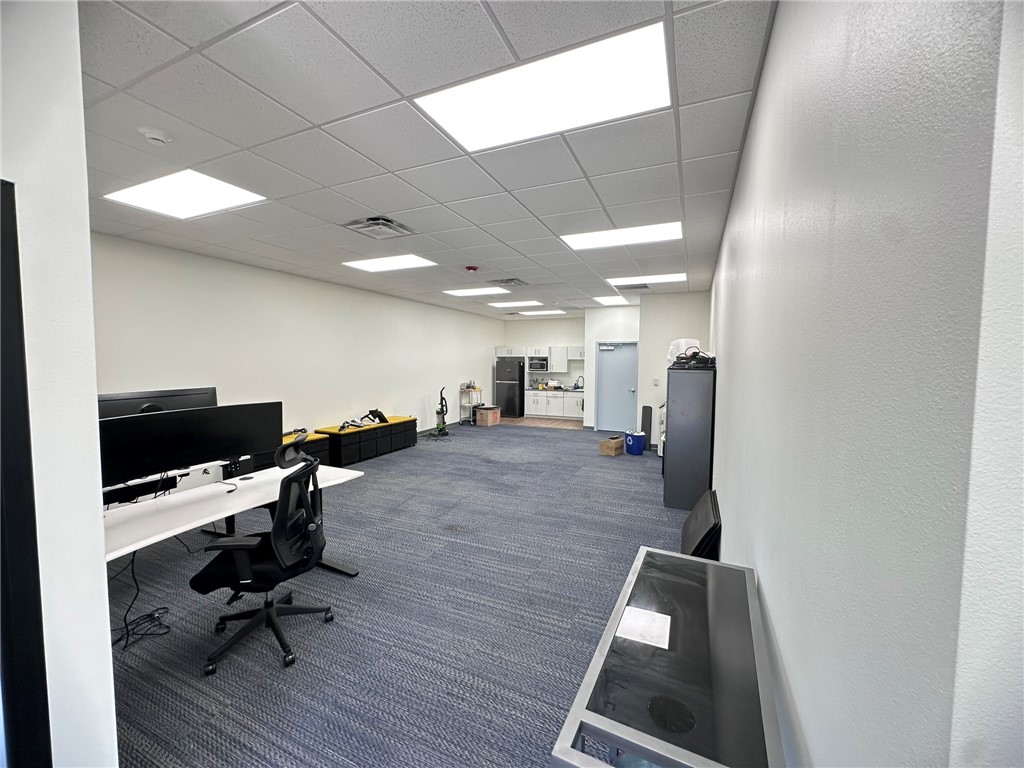 Metro Park South Rogers - Commercial Lease