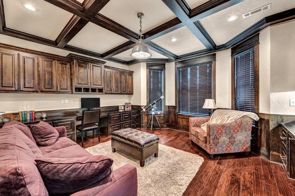 Creekside - Residential