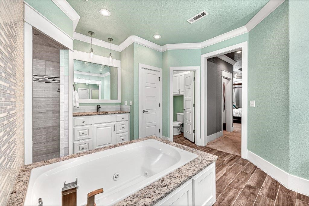 Creekside - Residential