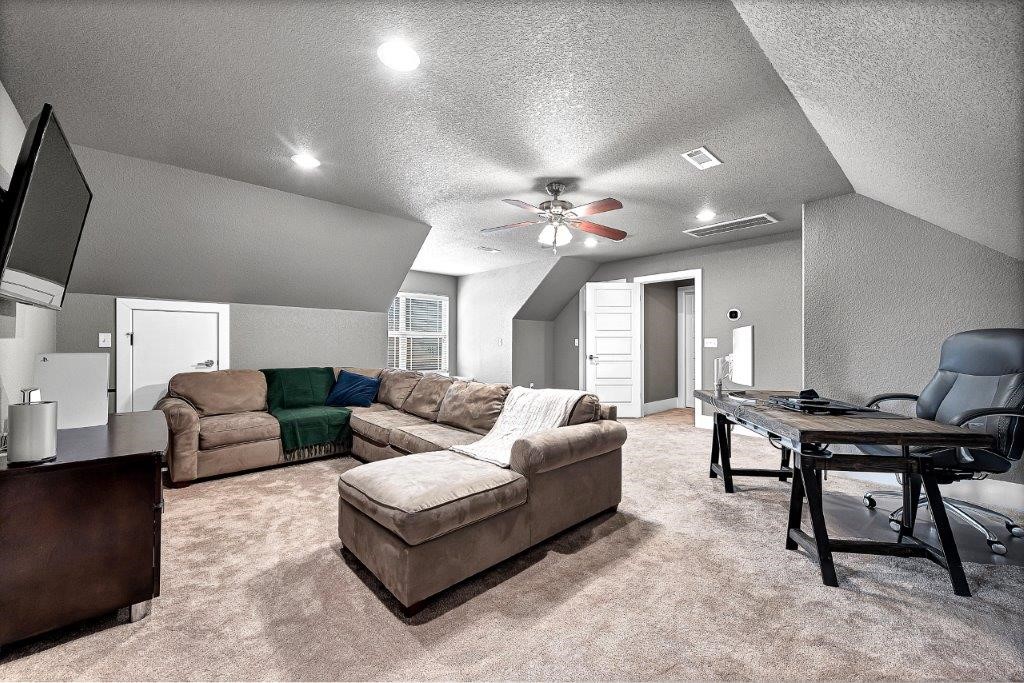 Creekside - Residential