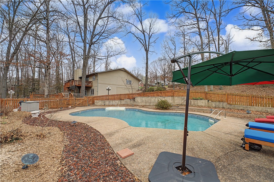 Melanie Sub Bvv - Residential