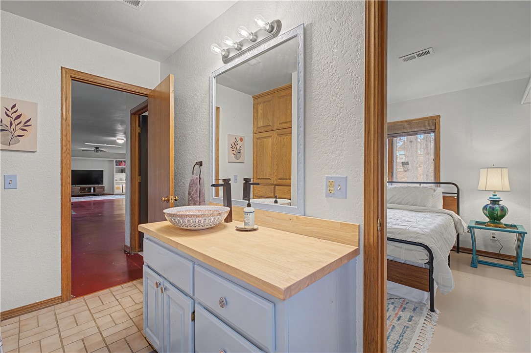 Melanie Sub Bvv - Residential