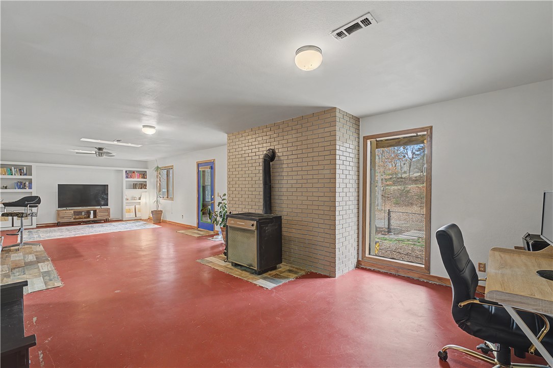 Melanie Sub Bvv - Residential