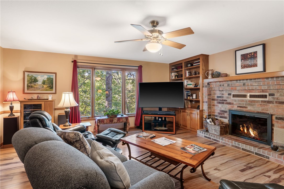Churchill Sub Bvv - Residential