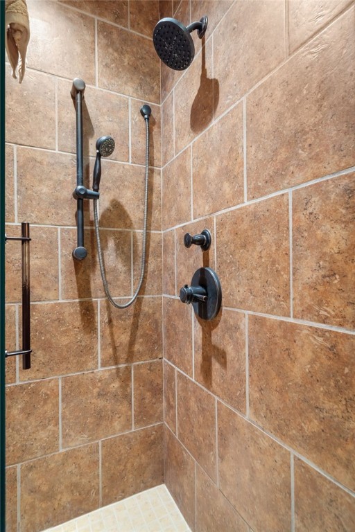 Churchill Sub Bvv - Residential