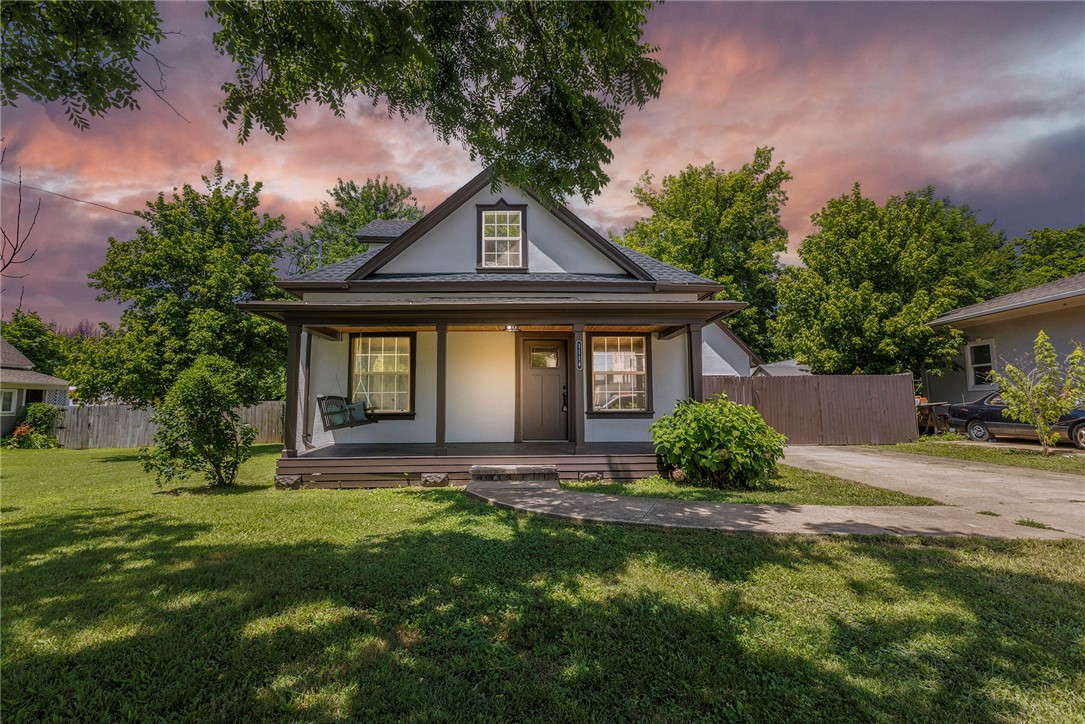 McGaugheys Orchard Add Rogers - Residential