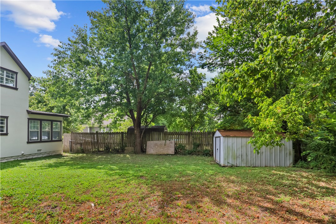 McGaugheys Orchard Add Rogers - Residential