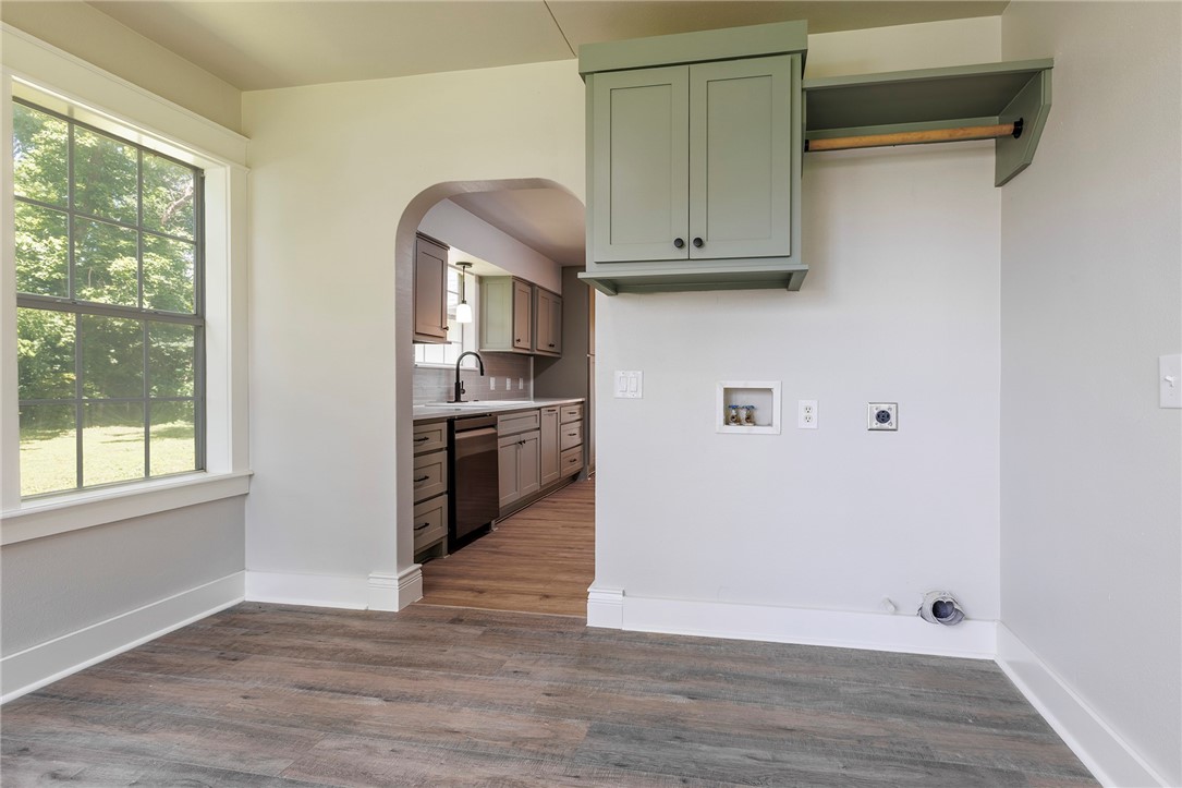 McGaugheys Orchard Add Rogers - Residential