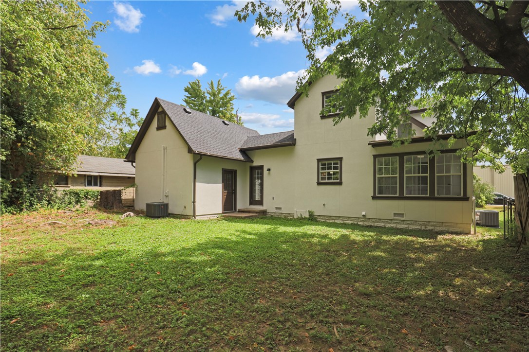 McGaugheys Orchard Add Rogers - Residential