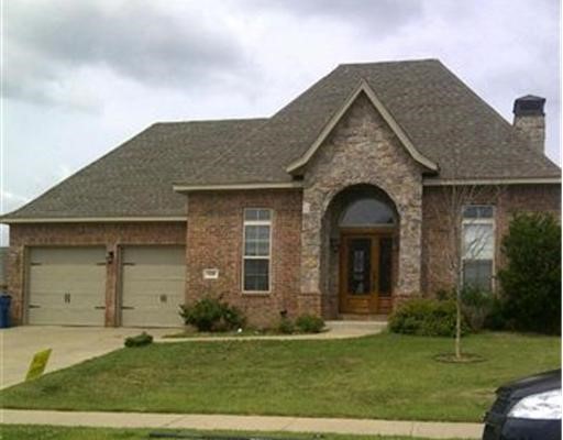 3 bed / 2.5 bath + office + formal dining. Additional $75 / month for 6-month lease term.