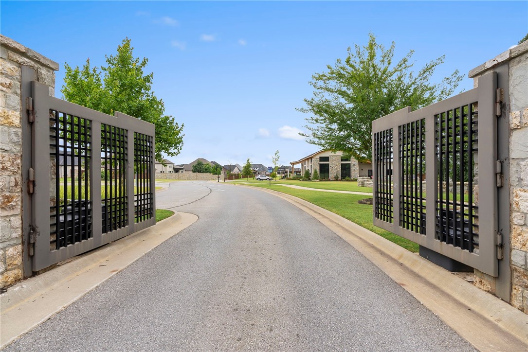 Scissortail - Residential