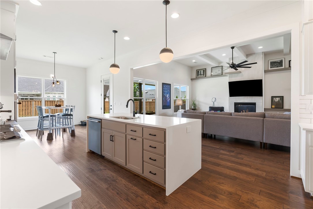 Scissortail - Residential