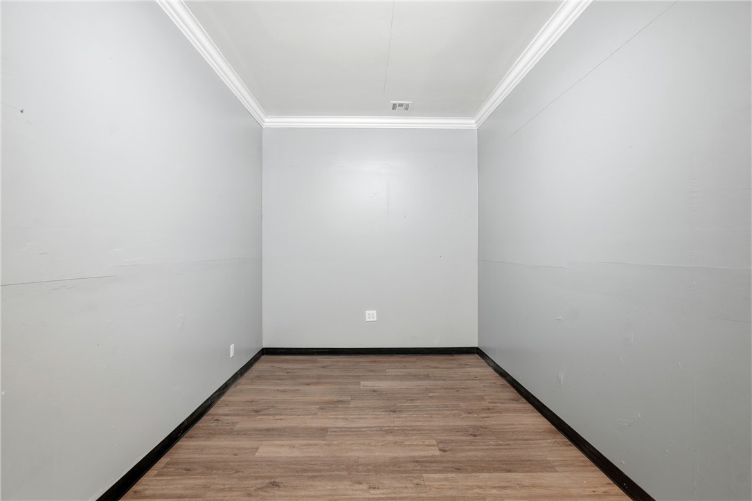 Kingston Centre Plaza - Commercial Lease