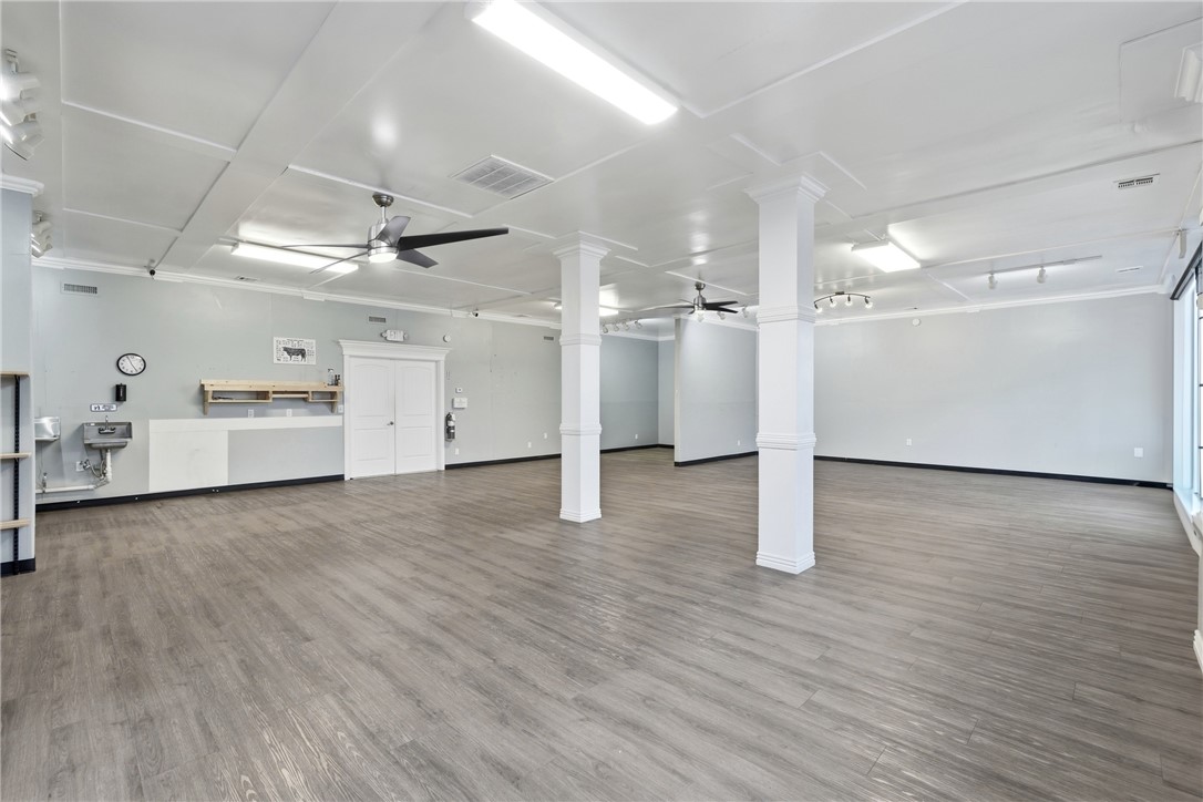 Kingston Centre Plaza - Commercial Lease