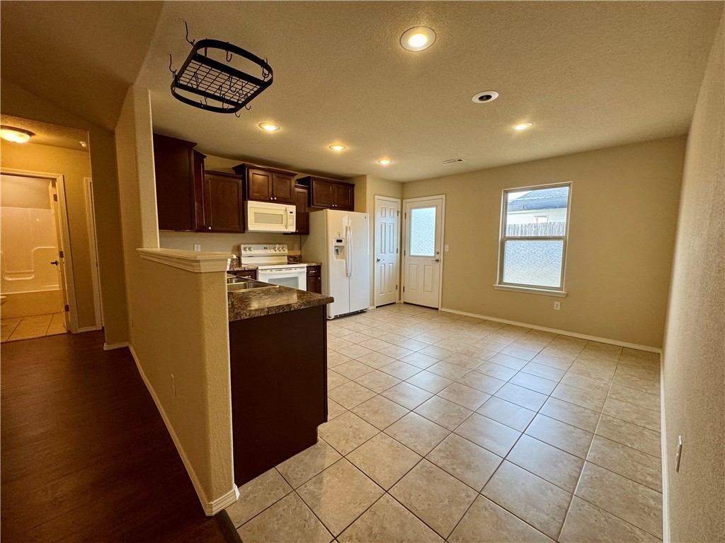 Char Lou Estates - Residential Lease