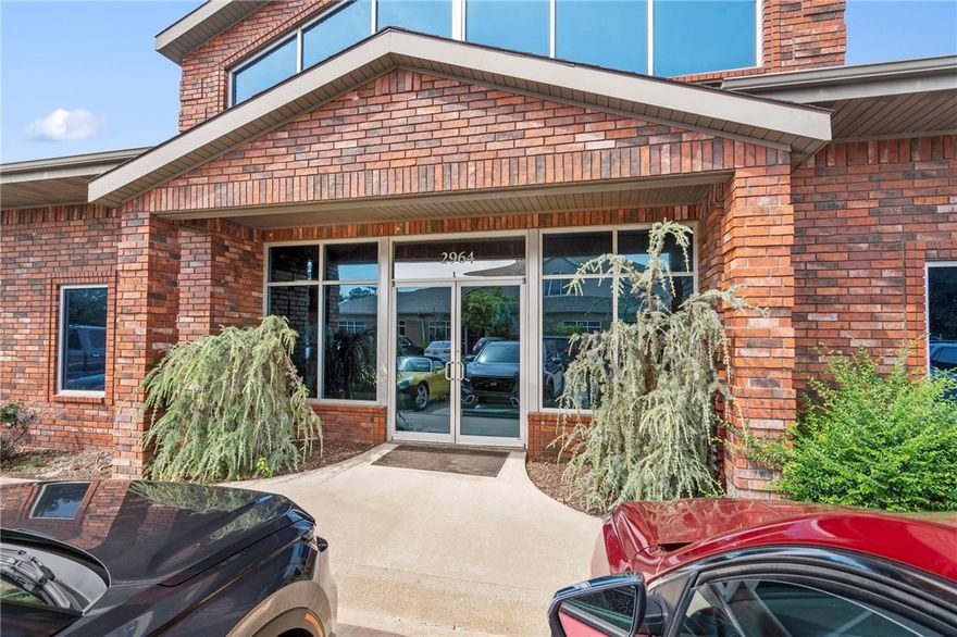 Secure a +/- 685 SF office space approx. 1 mile from I-49 in Springdale! This suite features a welcoming reception/open workspace and a private office. It also offers access to 2 shared restrooms and a common break room, making it convenient for employees and clients. This space also  The property provides ample parking for both staff and visitors. Offered under a gross lease, tenants are responsible for only internet and phone, with Cox Fiber available for approx. $60/mo. Situated off W Huntsville Ave, which sees around 23,000 VPD, this location is also approx. 1 mile from I-49, with traffic counts of approx. 105,000 VPD, ensuring excellent visibility and accessibility. Don't miss this prime office space opportunity!