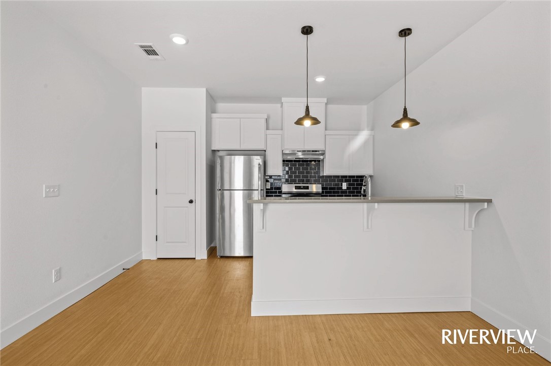 Riverview Place - Residential Lease