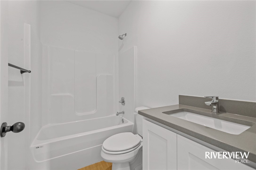 Riverview Place - Residential Lease