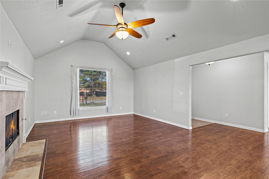 Bellview Residence Add Ph 2 Rogers - Residential