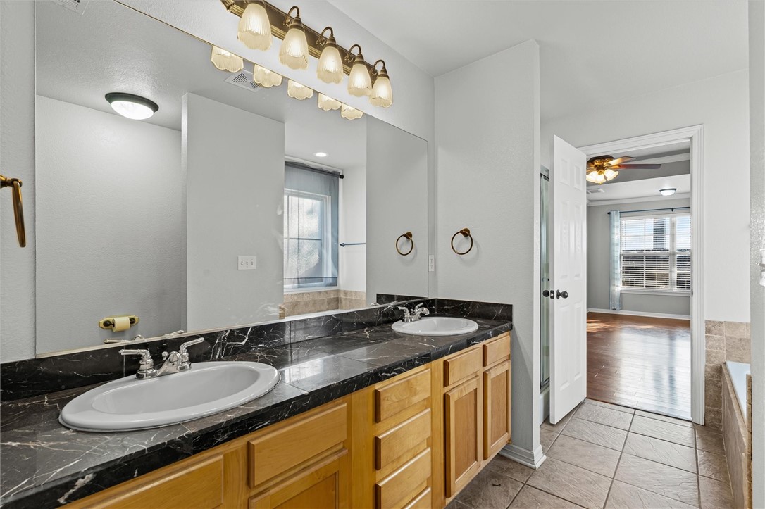 Bellview Residence Add Ph 2 Rogers - Residential