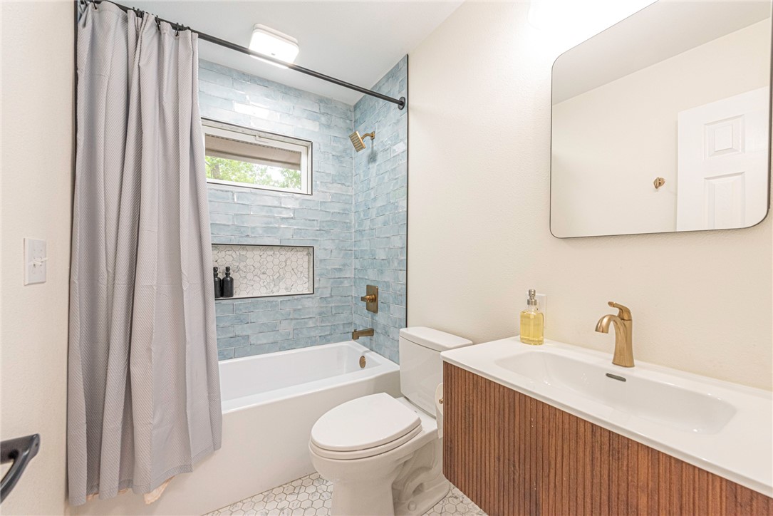 Avondale Sub 1 Bvv - Residential